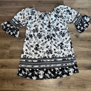Heartsoul Black and White Floral Dress Size Medium